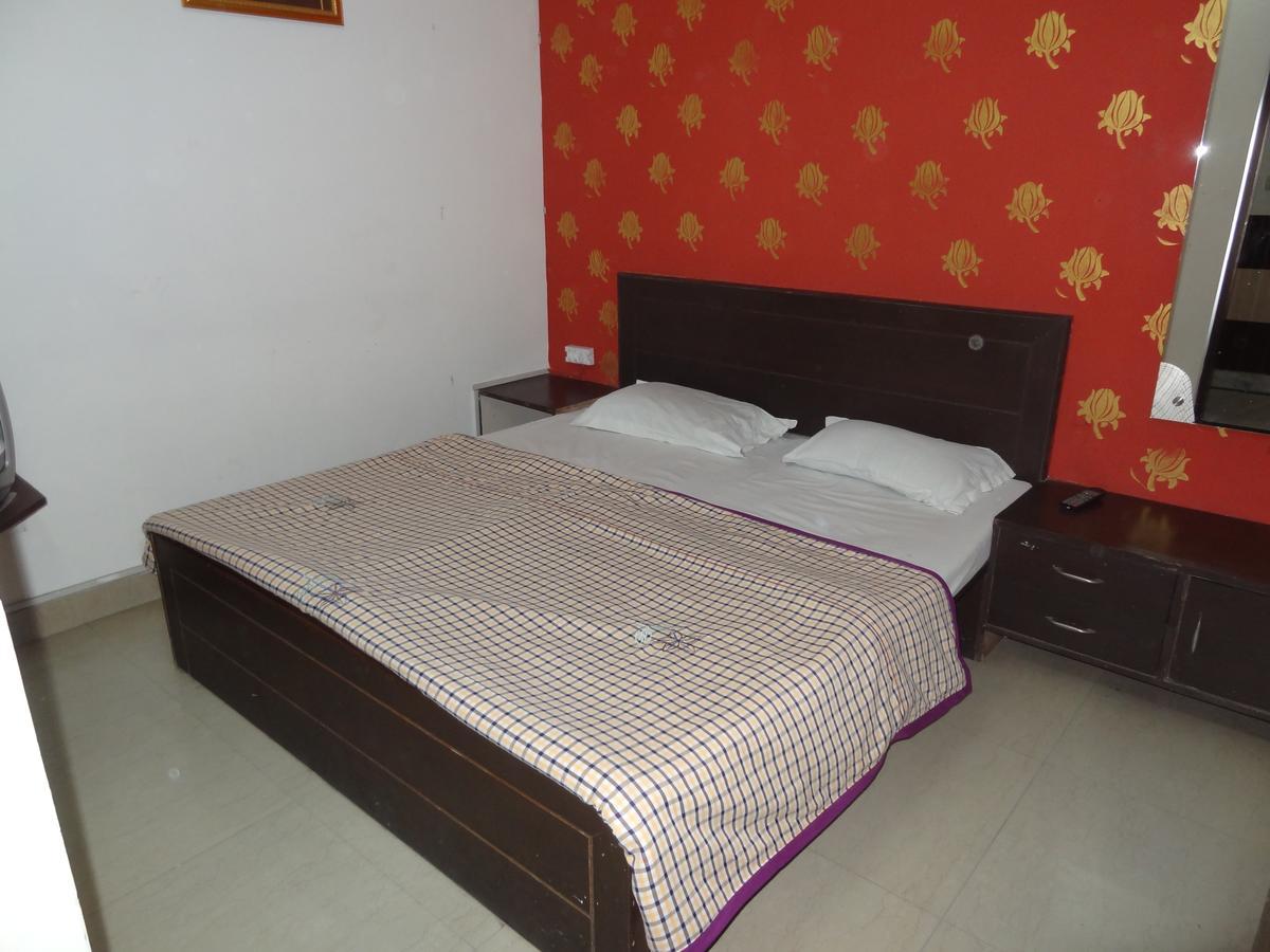 Hotel Aashiyanaa Palace Agra (Uttar Pradesh) Exterior foto